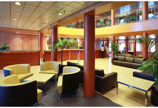 Atrium del Costa NeoRiviera